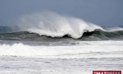Houle et vent sur le littoral ouest
