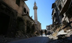 Une rue de la ville syrienne d'Alep bombardée, le 16 septembre 2016