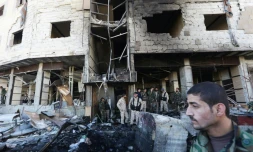 Dégùts aprÚs un attentat à Sayyuda Zeinab, dans la banlieue de Damas, le 31 janvier 2016