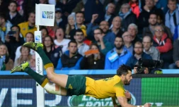 L'ailier australien Adam Ashley-Cooper inscrit un essai en demi-finale du Mondial face à l'Argentine, le 25 octobre 2015 à Twickenham