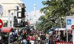 L'emploi marchand recule de 0,6%