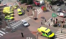 Dans cette capture d'écran prise d'une vidéo obtenue sur le compte Twitter de Victor Jay (@victorj_fr), la police et les véhicules d'urgence bloquent un carrefour de Liège le 29 mai 2018