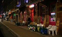 Fermeture des bars et des restaurants dans une rue de Leeds (Angleterre) le 4 novembre 2020