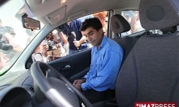 Mardi 24 Février 2009

La cour d'Assises a annulé pour vice de forme toute la procédure qui avait conduit à la mise en examen des 4 hommes pour assassinat dans l'affaire de la tuerie de Fenoarivo près d'Antana