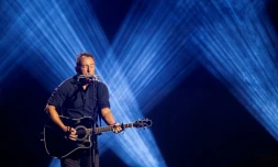 Photo d'archives du 30 septembre 2017 montrant le chanteur américain Bruce Springsteen lors d'une cérémonie sportive à Toronto, au Canada