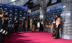 L'acteur de la série "Games of Thrones" Jason Momoa et sa femme l'actrice Lisa Bonet sur le tapis rouge pour la derniÚre saison, le 3 avril 2019 à New York