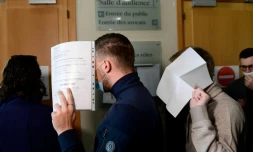 Arrivée au tribunal de Marseille, le 24 février 2021, de quelques uns des supporteurs de l'OM jugés pour les violences du 30 janvier 2021