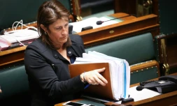 La ministre belge des Transports et de la Mobilité, Jacqueline Galant, au Parlement à Bruxelles, le 14 avril 2016