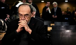 Le cardinal archevĂȘque de Lyon, Mgr Philippe Barbarin, au tribunal, le 7 janvier 20919