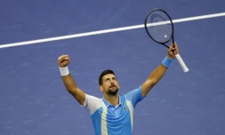 Le Serbe Novak Djokovic vainqueur de l'Américain Ben Shelton en demi-finale de l'US Open, le 8 septembre 2023 à New York