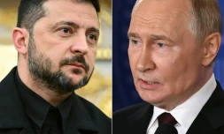 Volodymyr Zelensky (g) à Washington, le 18 août 2025, et Vladimir Poutin à Anchorage, en Alsaka, le 15 août 2025