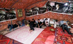 Clim' et repas chauds : à Bagdad, les sit-in s'installent dans la durée