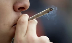 Les usagers de drogue confrontés au confinement se débrouillent comme ils peuvent