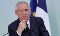 Le Premier ministre français François Bayrou donne une conférence de presse, à Paris, le 10 juillet 2025