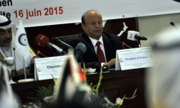 Le président du Yémen Abd Rabbo Mansour Hadi (d) à Jeddah en Arabie Saoudite, le 16 juin 2015