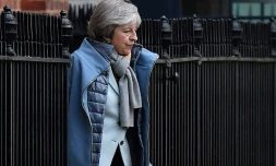 Brexit: le cabinet de May s'inquiète de "complots" parlementaires