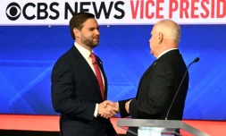 J.D Vance et Tim Walz, lors de leur débat à New York, le 1er octobre 2024