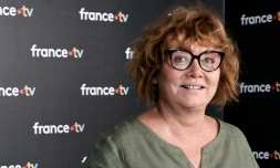 L'éditorialiste politique Nathalie Saint-Cricq pose avant une conférence de presse pour présenter la nouvelle saison du groupe audiovisuel France Télévisions, à Paris, le 4 septembre 2024