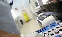 Le laboratoire de biologie du CHD de Bellepierre (Saint-Denis)