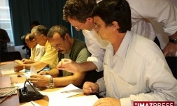 Lundi 25 Mai 2009

Réunion de négociation entre le COSPAR et le MEDEF