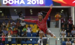 L'Américaine Simone Biles décroche l'or au concours par équipes pour son 11e titre mondial à 21 ans le 30 octobre 2018