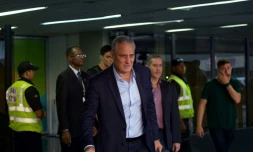 L'entraîneur du Brésil Tite à l'arrivée de l'équipe à l'aéroport international de Galeao, à Rio de Janeiro, le 8 juillet 2018