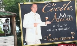 Mardi 2 Juin 2009 - Saint-Denis

Demande en mariage en affiche 4X3