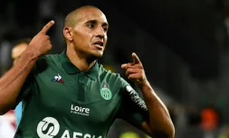Le milieu de terrain de Saint-Etienne Wahbi Khazri buteur lors de la victoire à domicile face à Monaco 2-0 en 8e journée de L1 le 28 septembre 2018