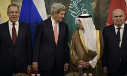 Les ministre russe Sergeï Lavrov, américain John Kerry, saoudien Adel al-Jubeir et turc Feridun Sinirlioglu le 29 octobre 2015 à Vienne