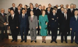 Photo de famille des dirigeants européens le 9 décembre 1991 à Maastricht