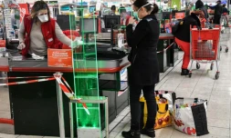 Caisse d'un supermarché à Montpellier le 30 mars 2020