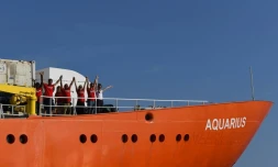 Des membres de l'équipage du navire humanitaire Aquarius le 1er août 2018 à Marseille