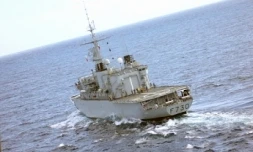 Moroni - Samedi 4 juillet 2009 
Le Floréal, bâtiment de la Marine Française, a récupéré des objets pouvant provenir de l'Airbus 310 qui s'est écrasé au large de la Grande Comore