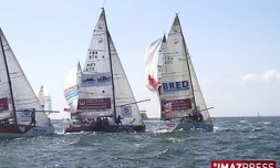 Tour de France à la voile 2009 - 

Le Ville du Port - Région Réunion à l Trinité sur Mer (Photo H. Hamon)