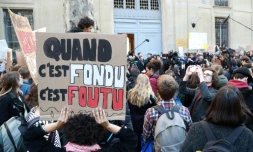 Manifestation de jeunes devant le ministère de la Transition écologique à Paris, le 15 février 2019