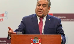 Le Premier ministre du Pérou, Gustavo Adrianzen, prononce un discours télévisé aprÚs sa prestation de serment le 6 mars 2024