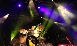Jeudi 6 août 2009

Sakifo Curumin en concert