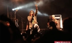 Jeudi 6 août 2009

Sakifo concert de Kaf Malbar