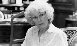 Photo du 9 novembre 1992 de l'actrice française Danielle Darrieux sur le tournage du film "Les Mamies" d'Annick Lanoe