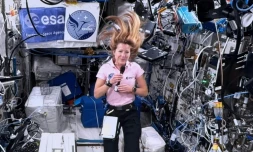 L'astronaute française Sophie Adenot durant un entretien à l'AFP depuis l'ISS le 26 février 2026