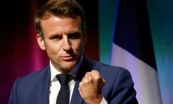 Le président français Emmanuel Macron fait un discours à l'ouverture du salon international de défense Eurosatory à Villepinte, près de Paris le l3 juin 2022