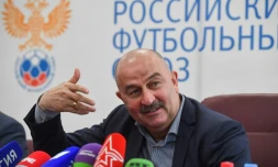L'entraîneur de l'équipe de Russie Stanislav Cherchesov en conférence de presse, le 22 mai 2018 à Moscou