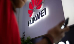 Huawei attaque en justice l'interdiction faite aux administrations fédérales aux Etats-Unis d'acheter ses équipements et services, ou de travailler avec des compagnies tierces qui sont ses clientes