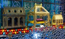 Objets liturgiques de la cathédrale d'Angoulême présentés dans une scénographie de Jean-michel Othonial le 30 septembre 2016