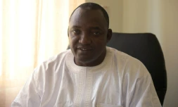 Le président gambien élu Adama Barrow à Serekunda, en Gambie, le 11 décembre 2016