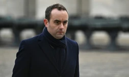 Le ministre français des Armées, Sébastien Lecornu, le 8 janvier 2024 à Paris