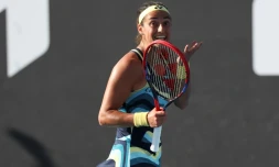 La Française Caroline Garcia a été éliminée dÚs le deuxiÚme tour de l'Open d'Australie, battue par la Polonaise Magdalena Frech le 17 janvier 2024 à Melbourne