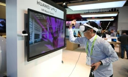 Un jeu de réalité virtuelle au stand Huawei, le 11 janvier 2019 au CES de Las Vegas