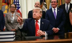 Le président des États-Unis, Donald Trump, s'exprime avant de signer une proclamation dans le Bureau ovale de la Maison-Blanche, à Washington le 11 juin 2026