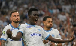 Ismaël Sarr (c), auteur du deuxiÚme but de l'OM face à Brest, le 26 août 2023 au Vélodrome